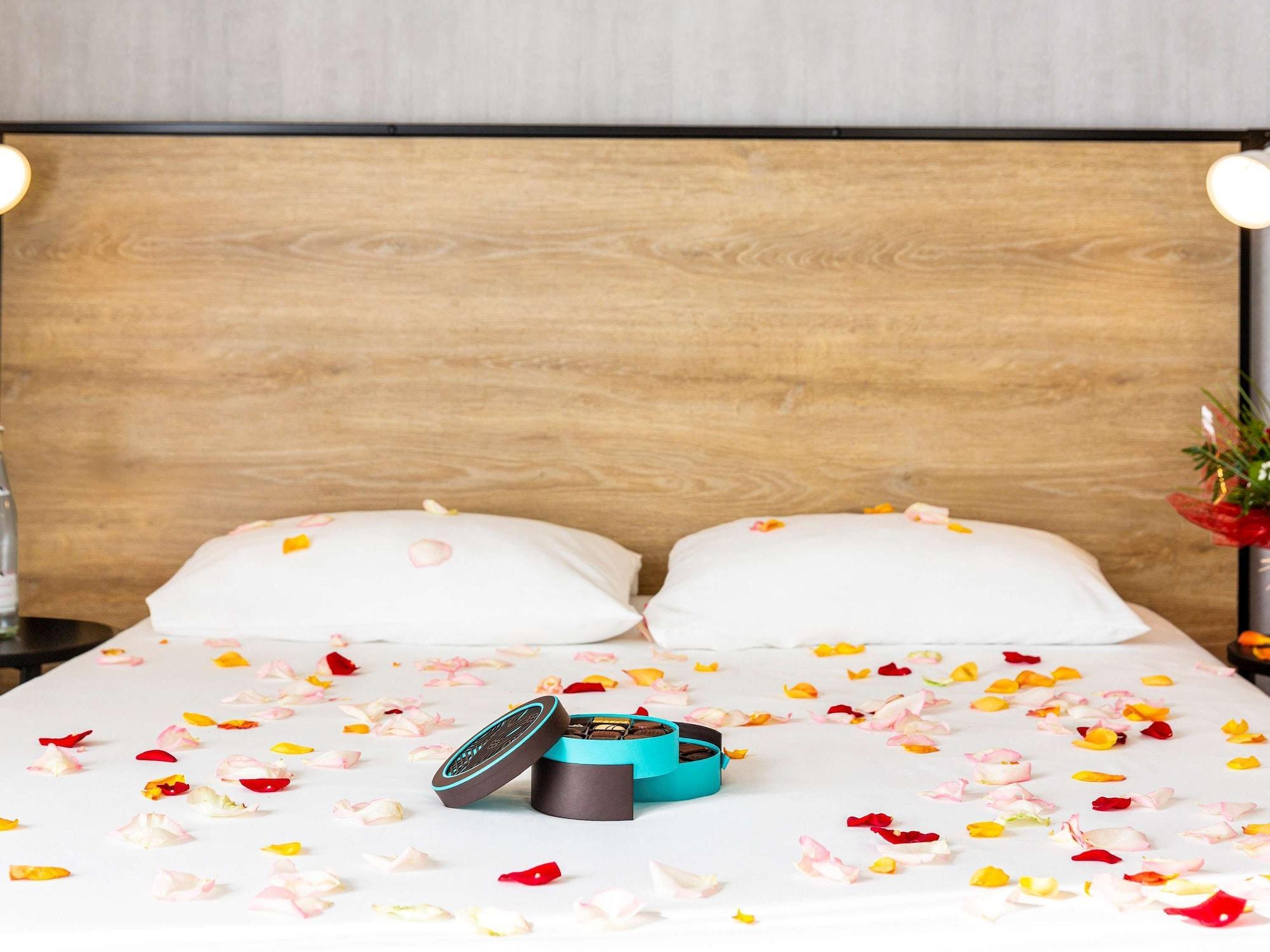 Ibis Centre Millau Hotel ภายนอก รูปภาพ