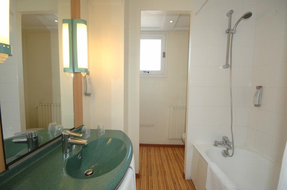 Ibis Centre Millau Hotel ภายนอก รูปภาพ