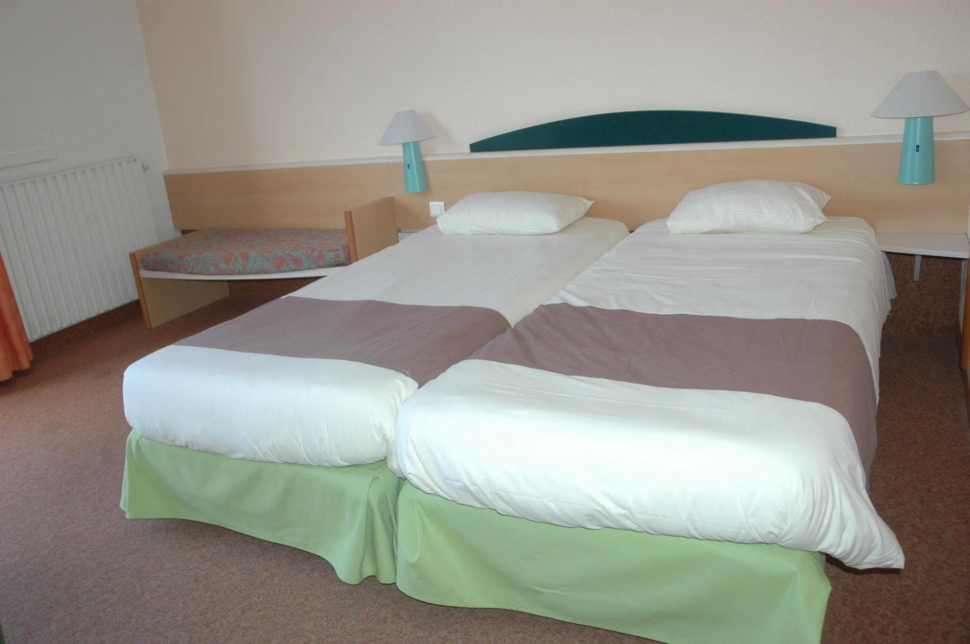 Ibis Centre Millau Hotel ภายนอก รูปภาพ
